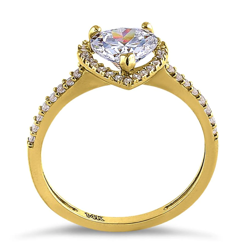 "Heart Cut Halo CZ Ring" 14K Yellow Gold  "Corte de Corazon Halo Anillo de Zircona" de Oro 14k